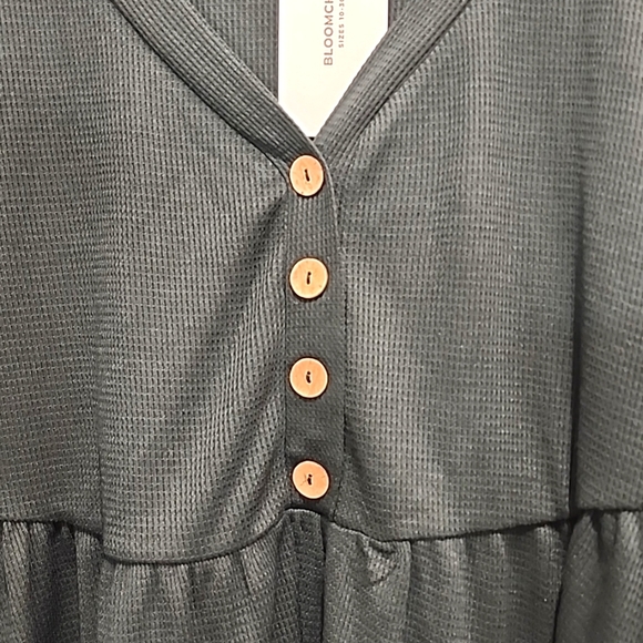 NEW Bloomchic green waffle knit baby doll top 1x - Picture 6 of 6